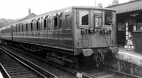 2SL Wandsworth Road station