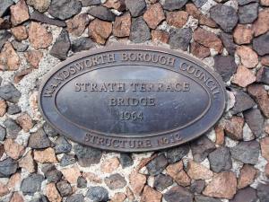 Bridge 12, Clapham Junction