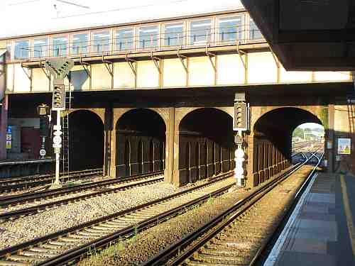 Bridge 242, Tonbridge
