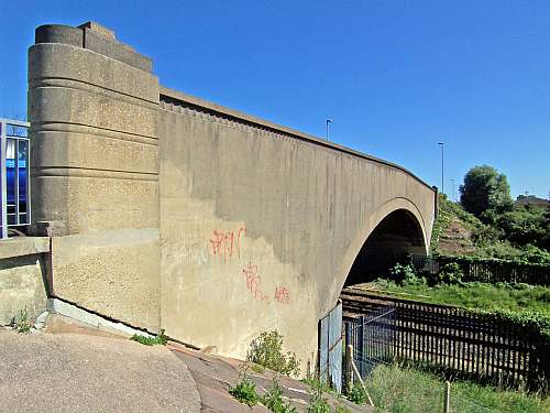 Shaftesbury Avenue bridge, Durrington-on-Sea