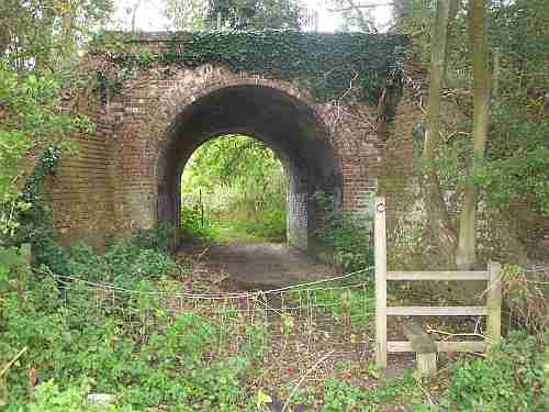 Peasmarsh bridge