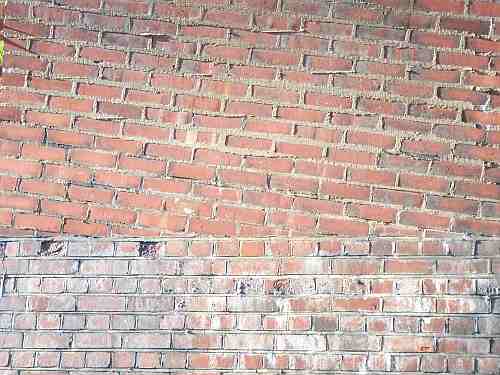 Skewed brick detail (Upper Warlingham)